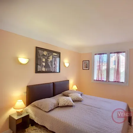 F2 Avec Wifi, Ascenseur Pres Des Thermes - Fr-1-451-139 * Lamalou-les-Bains