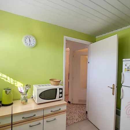 Apartment F2 Avec Wifi, Ascenseur Pres Des Thermes - Fr-1-451-139 Lamalou-les-Bains