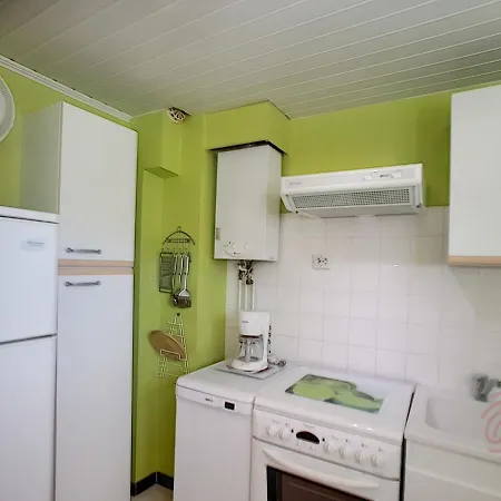 F2 Avec Wifi, Ascenseur Pres Des Thermes - Fr-1-451-139 Apartment Lamalou-les-Bains